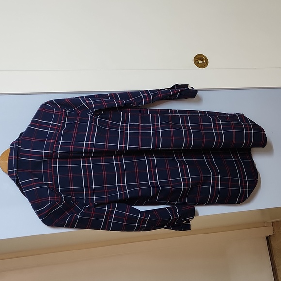 Oversized and LONG buttondown shirt - Picture 4 of 10